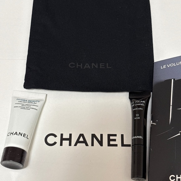 Chanel Minis with Mini pouch - Picture 1 of 6